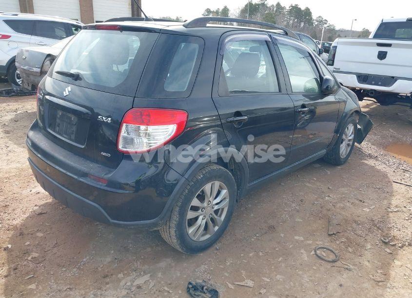 Photo 4 of 2013 Suzuki Sx4 PREMIUM (VIN JS2YB5A35D6100607)
