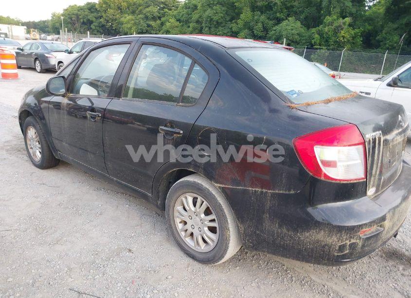 Photo 3 of 2013 Suzuki Sx4 LE/LE POPULAR (VIN JS2YC5A31D6100259)