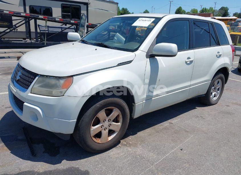 Photo 2 of 2011 Suzuki Grand VITARA PREMIUM/PREMIUM W/ALLOY WHEELS (VIN JS3TD0D2XB4103016)