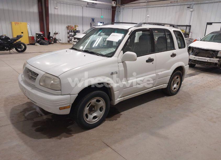 Photo 2 of 2000 Suzuki Grand VITARA JLX/JLX+/LIMITED (VIN JS3TD62V1Y4119064)