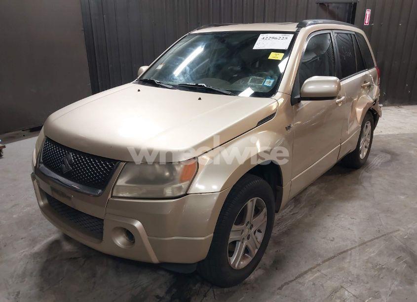 Photo 2 of 2007 Suzuki Grand VITARA LUXURY (VIN JS3TD947474201594)