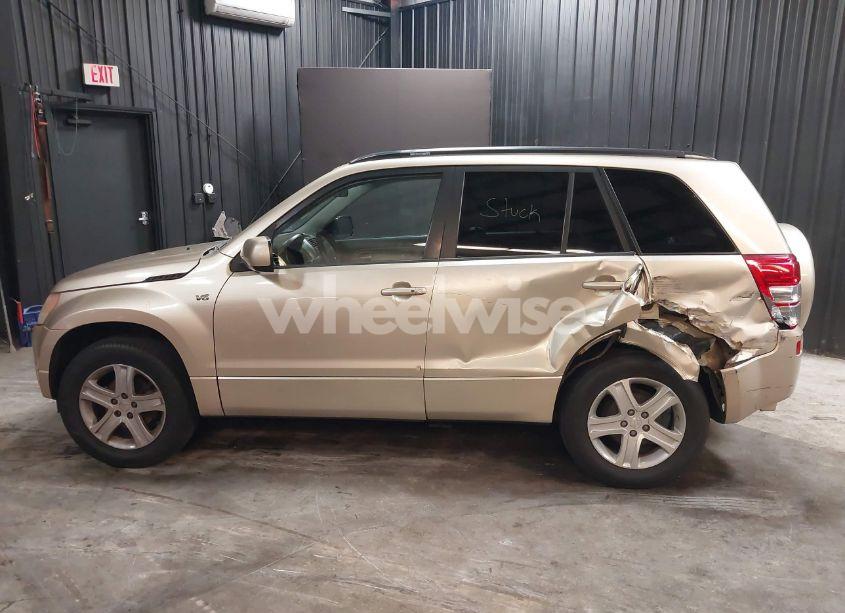Photo 6 of 2007 Suzuki Grand VITARA LUXURY (VIN JS3TD947474201594)
