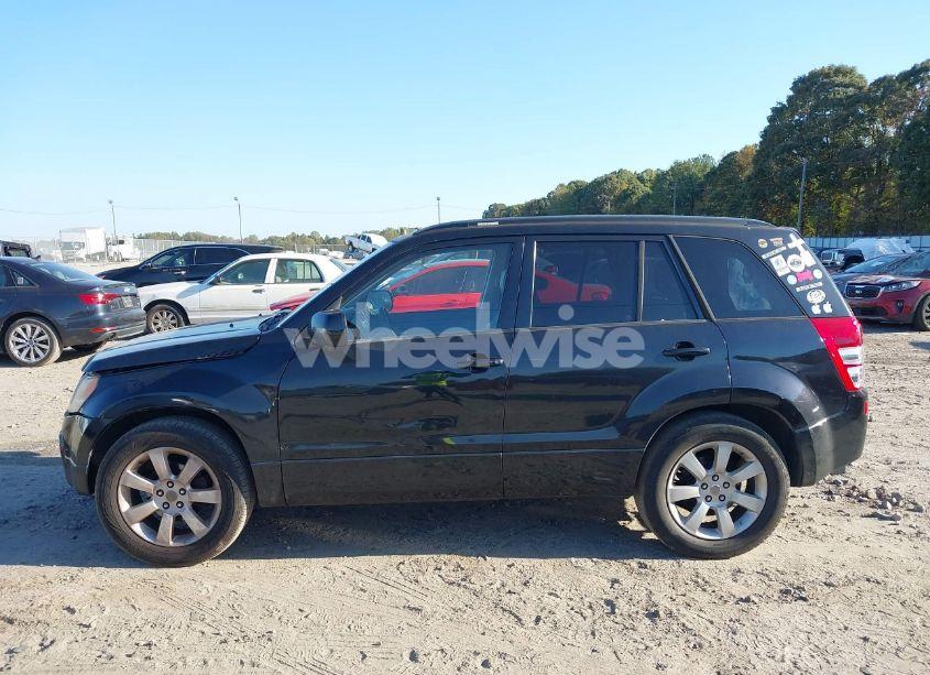 Photo 14 of 2011 Suzuki Grand VITARA LIMITED (VIN JS3TE0D72B4100152)