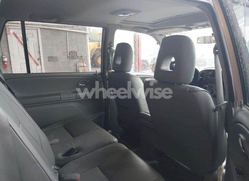 Photo 8 of 2005 Suzuki Xl-7 EX/LX (VIN JS3TX92V454102358)