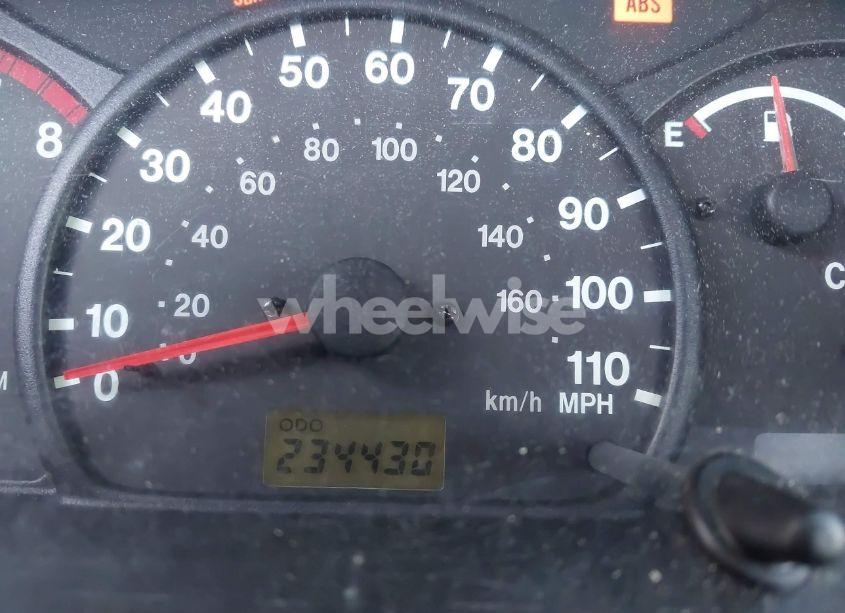 Photo 7 of 2002 Suzuki Xl-7 LIMITED/PLUS/STANDARD/TOURING (VIN JS3TX92VX24108435)