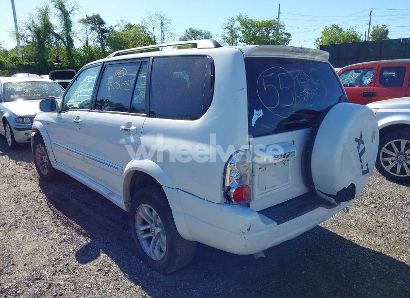 Photo 3 of 2005 Suzuki Xl-7 EX/LX (VIN JS3TX92VX54102719)