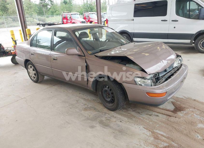 1993 Toyota Corolla LE (VIN JT2AE00E7P0042816) main photo