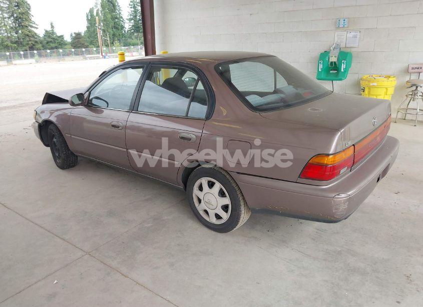 Photo 3 of 1993 Toyota Corolla LE (VIN JT2AE00E7P0042816)