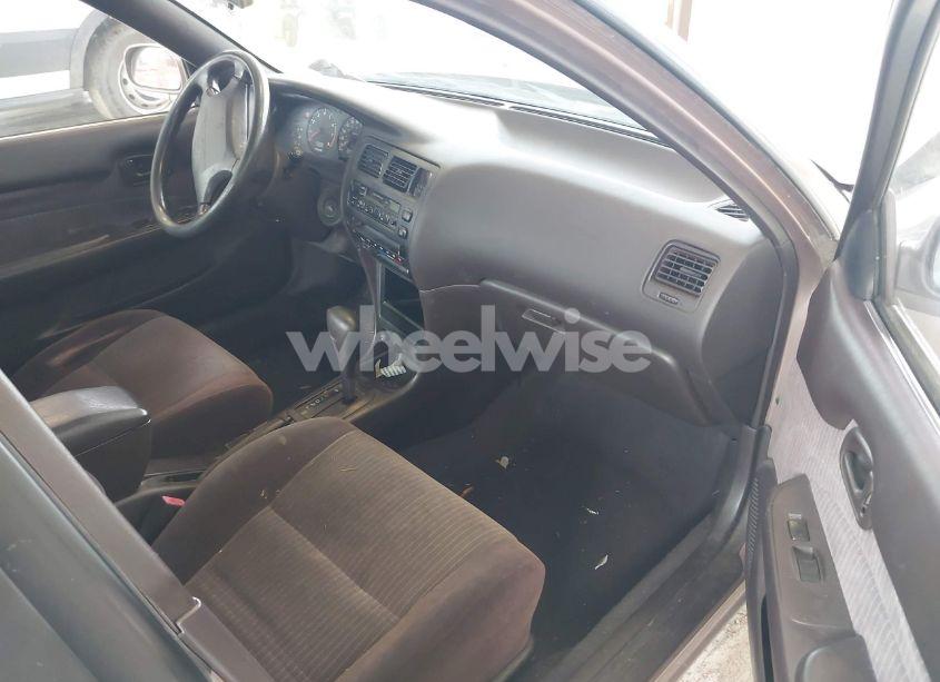 Photo 5 of 1993 Toyota Corolla LE (VIN JT2AE00E7P0042816)