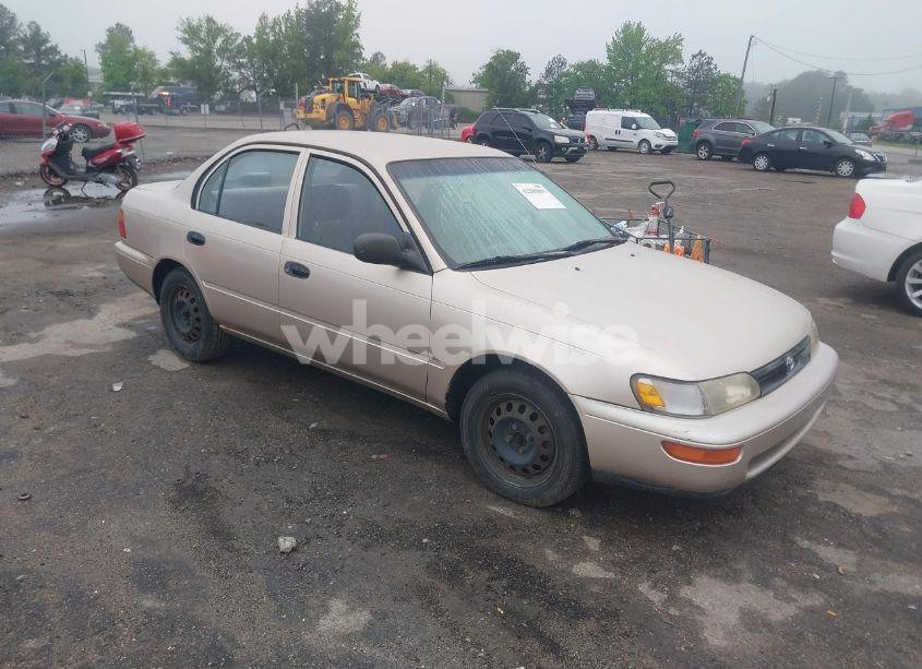 1995 Toyota Corolla (VIN JT2AE04B6S0110838) main photo