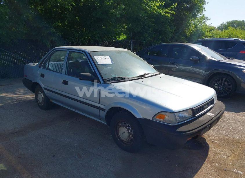 1990 Toyota Corolla DLX (VIN JT2AE94A1L3367594) main photo