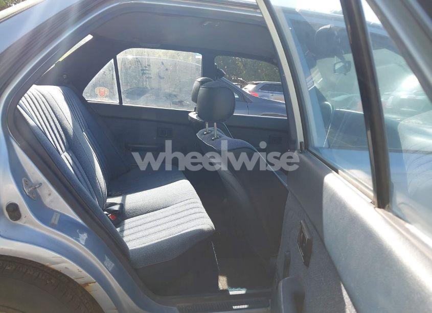 Photo 8 of 1990 Toyota Corolla DLX (VIN JT2AE94A1L3367594)