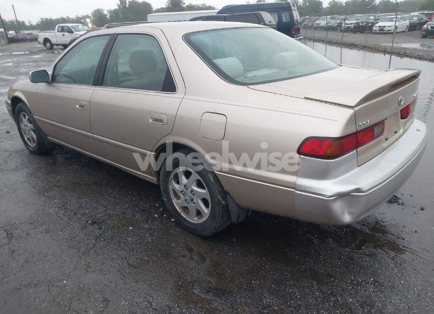 Photo 3 of 1998 Toyota Camry CE V6/LE V6/XLE V6 (VIN JT2BF22K0W0126460)