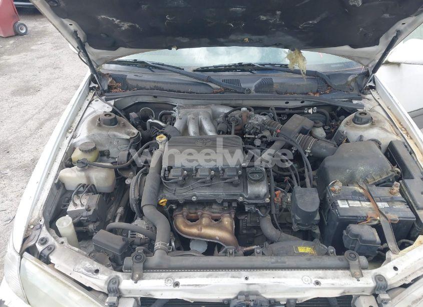 Photo 10 of 2001 Toyota Camry LE V6 (VIN JT2BF22K310304712)