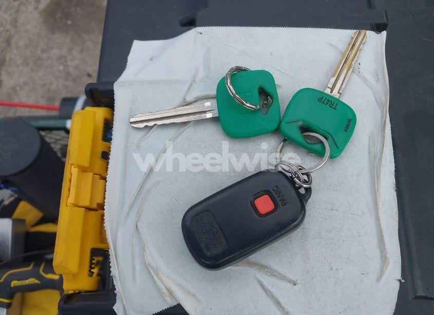 Photo 11 of 2001 Toyota Camry LE V6 (VIN JT2BF22K310304712)