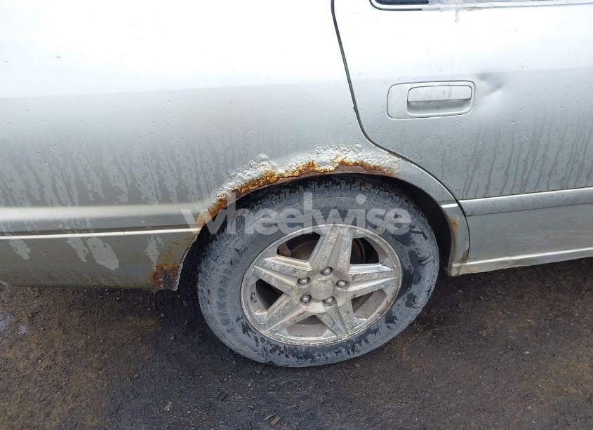 Photo 13 of 2000 Toyota Camry LE V6/XLE V6 (VIN JT2BF22K4Y0252260)