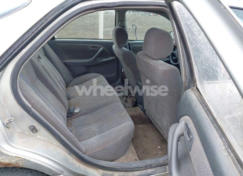 Photo 8 of 2000 Toyota Camry LE V6/XLE V6 (VIN JT2BF22K4Y0252260)