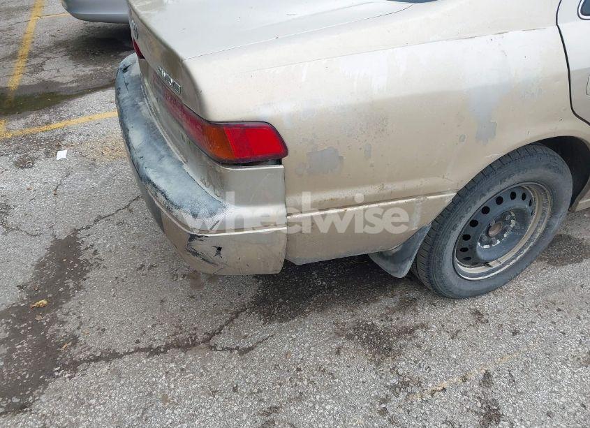 Photo 6 of 1998 Toyota Camry LE V6 (VIN JT2BF28K0W0101016)