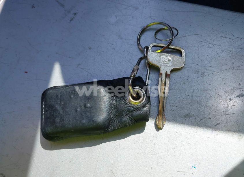 Photo 11 of 1996 Toyota Camry DX/LE/XLE (VIN JT2BG12K0T0347950)