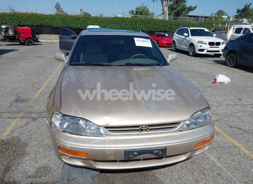 Photo 12 of 1996 Toyota Camry DX/LE/XLE (VIN JT2BG12K0T0347950)