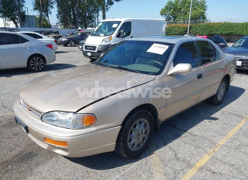 Photo 2 of 1996 Toyota Camry DX/LE/XLE (VIN JT2BG12K0T0347950)