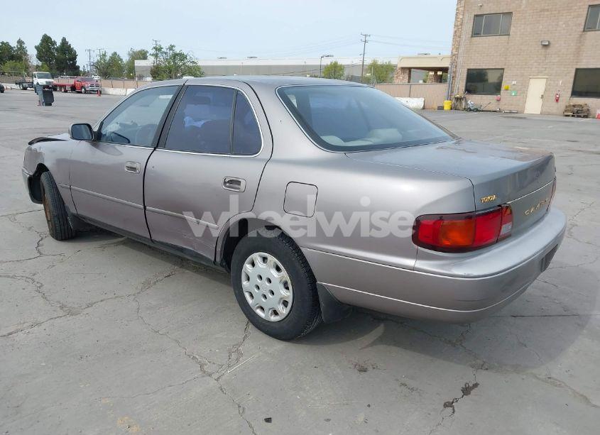 Photo 3 of 1996 Toyota Camry DX/LE/XLE (VIN JT2BG12K1T0411493)