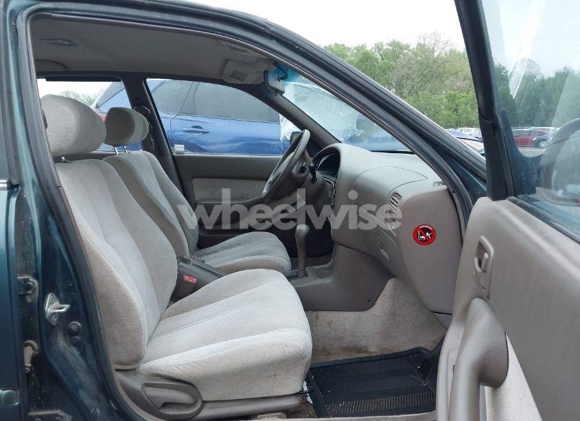 Photo 5 of 1996 Toyota Camry DX/LE/XLE (VIN JT2BG12K5T0346311)