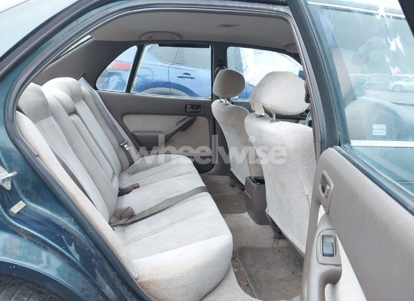 Photo 8 of 1996 Toyota Camry DX/LE/XLE (VIN JT2BG12K5T0346311)