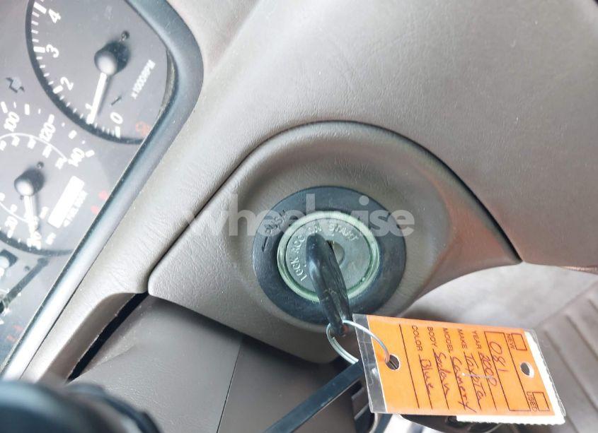 Photo 11 of 2000 Toyota Camry LE (VIN JT2BG22K0Y0520055)