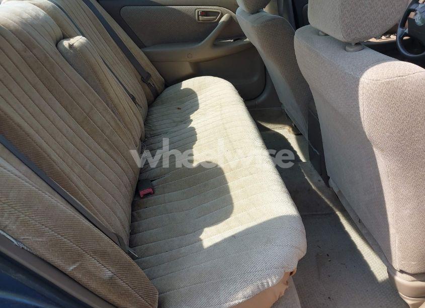 Photo 8 of 2000 Toyota Camry LE (VIN JT2BG22K0Y0520055)