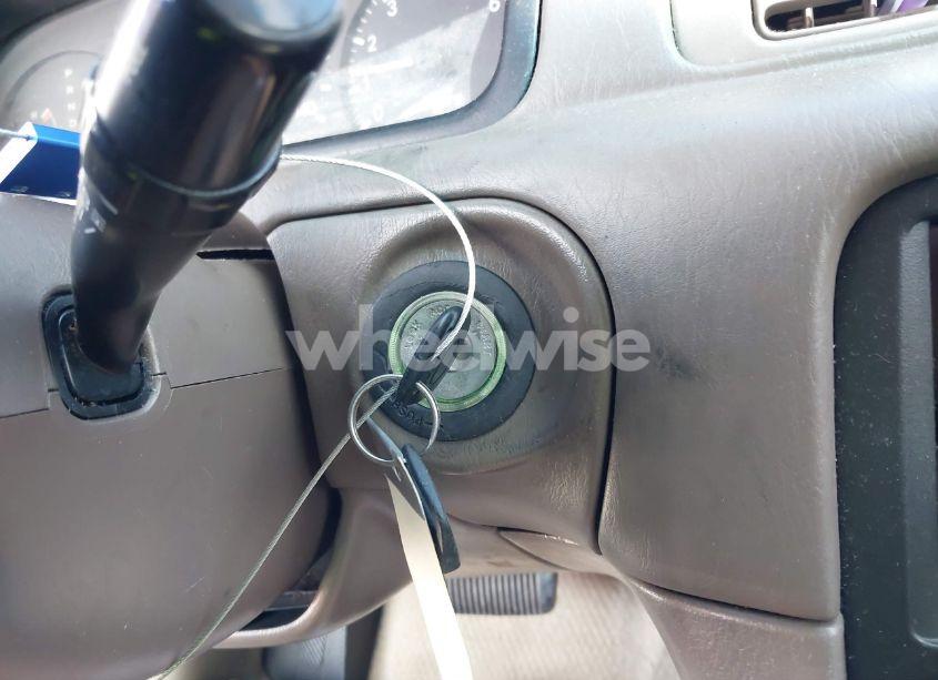 Photo 11 of 1998 Toyota Camry LE (VIN JT2BG22K2W0162907)