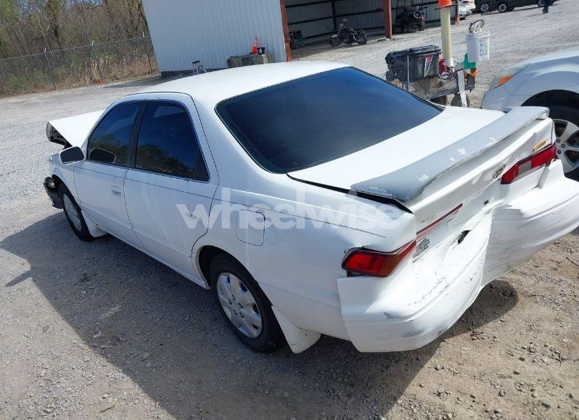 Photo 3 of 1998 Toyota Camry LE (VIN JT2BG22K2W0162907)