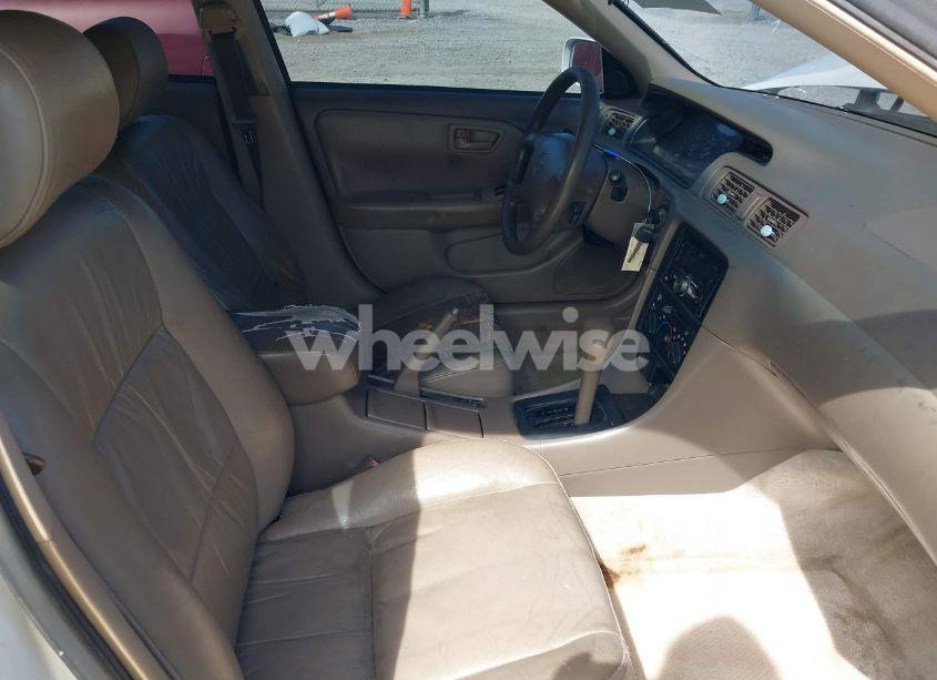 Photo 5 of 1998 Toyota Camry LE (VIN JT2BG22K2W0162907)