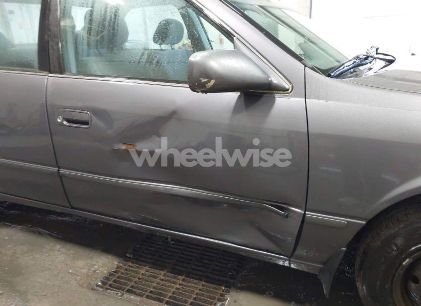 Photo 6 of 1999 Toyota Camry LE (VIN JT2BG22K2X0347699)