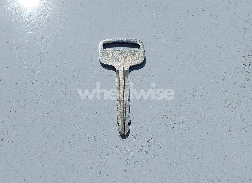 Photo 11 of 2001 Toyota Camry LE (VIN JT2BG22K410566882)