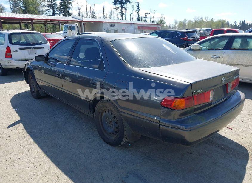 Photo 3 of 2001 Toyota Camry LE (VIN JT2BG22K410566882)