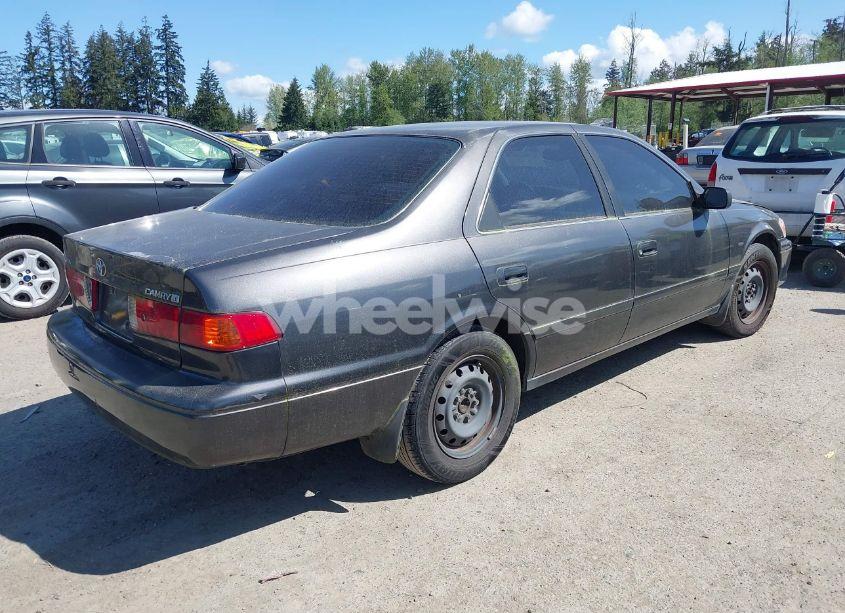 Photo 4 of 2001 Toyota Camry LE (VIN JT2BG22K410566882)