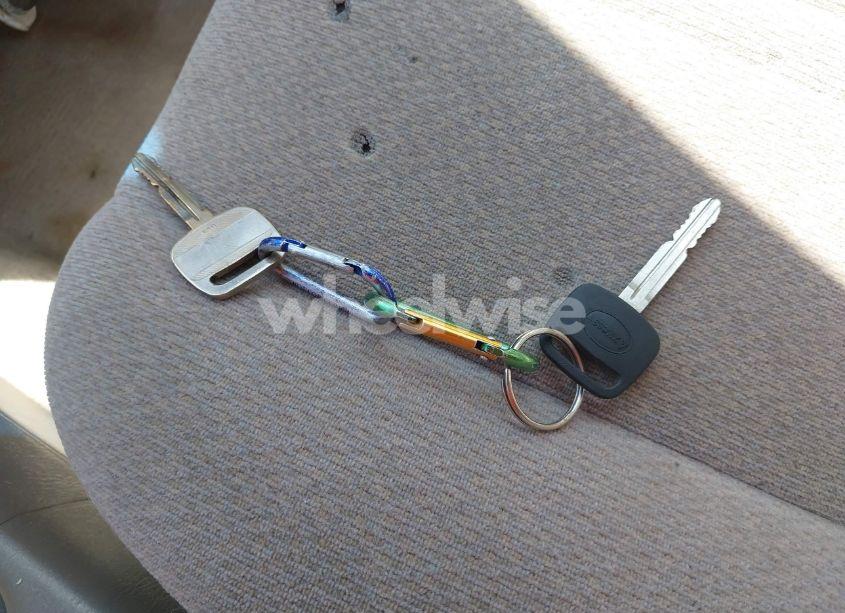 Photo 11 of 2001 Toyota Camry LE (VIN JT2BG22K410572276)