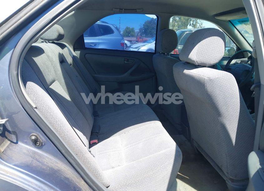 Photo 8 of 2000 Toyota Camry LE (VIN JT2BG22K4Y0426969)