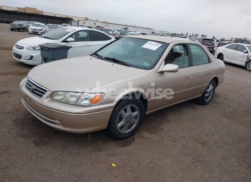 Photo 2 of 2001 Toyota Camry LE (VIN JT2BG22K510550741)