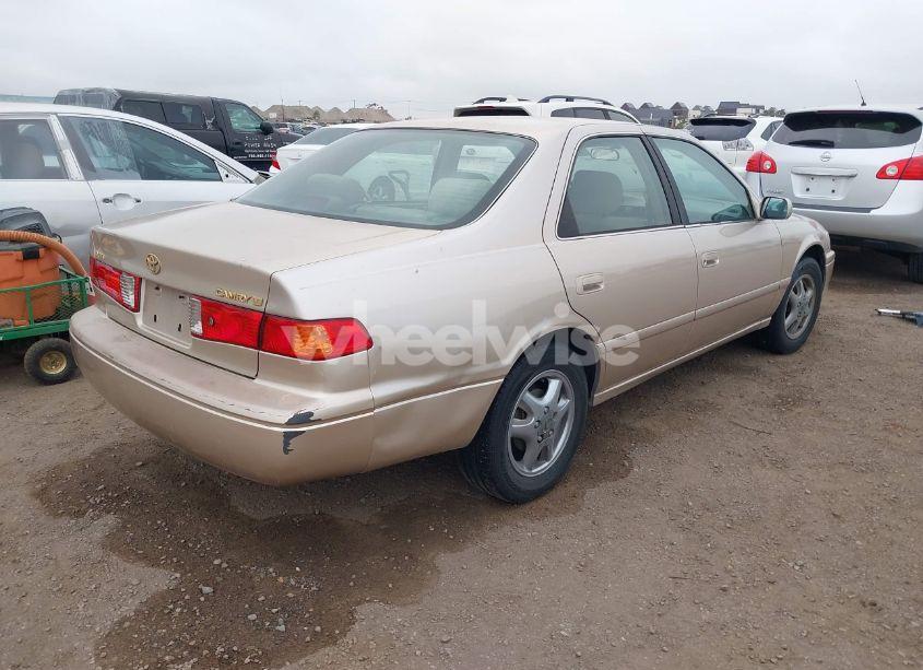 Photo 4 of 2001 Toyota Camry LE (VIN JT2BG22K510550741)
