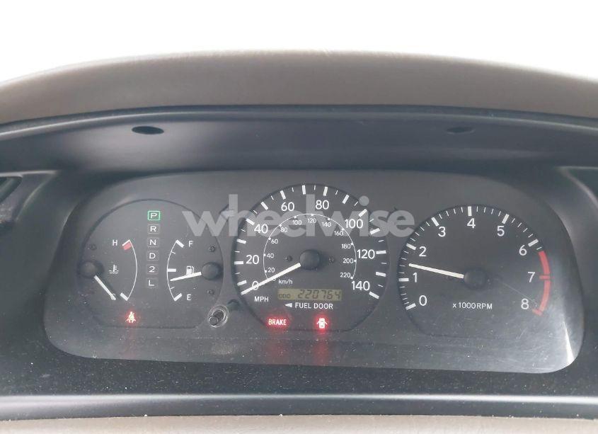 Photo 7 of 2001 Toyota Camry LE (VIN JT2BG22K510550741)