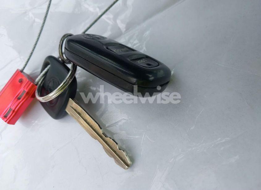 Photo 11 of 2001 Toyota Camry LE (VIN JT2BG22K610603317)