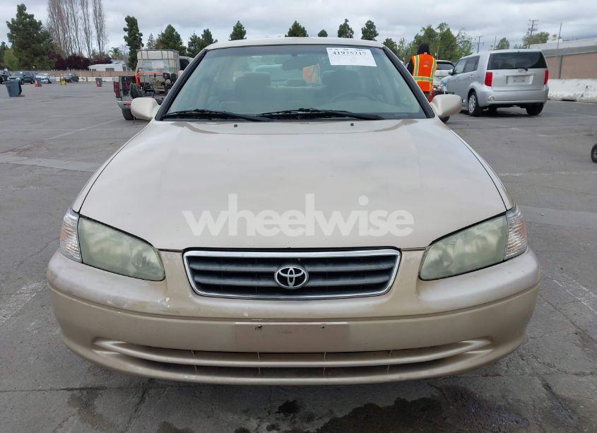 Photo 12 of 2001 Toyota Camry LE (VIN JT2BG22K610603317)