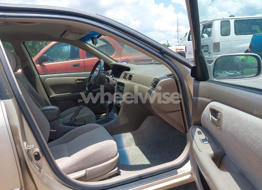 Photo 5 of 2000 Toyota Camry CE/LE/XLE (VIN JT2BG22K6Y0421434)