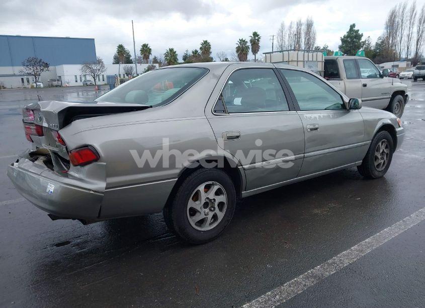 Photo 4 of 1998 Toyota Camry LE (VIN JT2BG22K7W0225872)