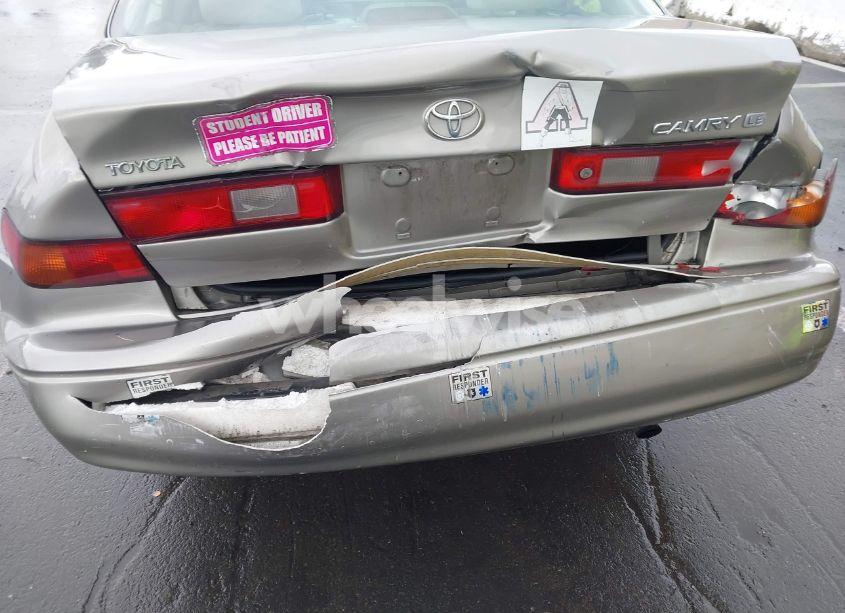 Photo 6 of 1998 Toyota Camry LE (VIN JT2BG22K7W0225872)