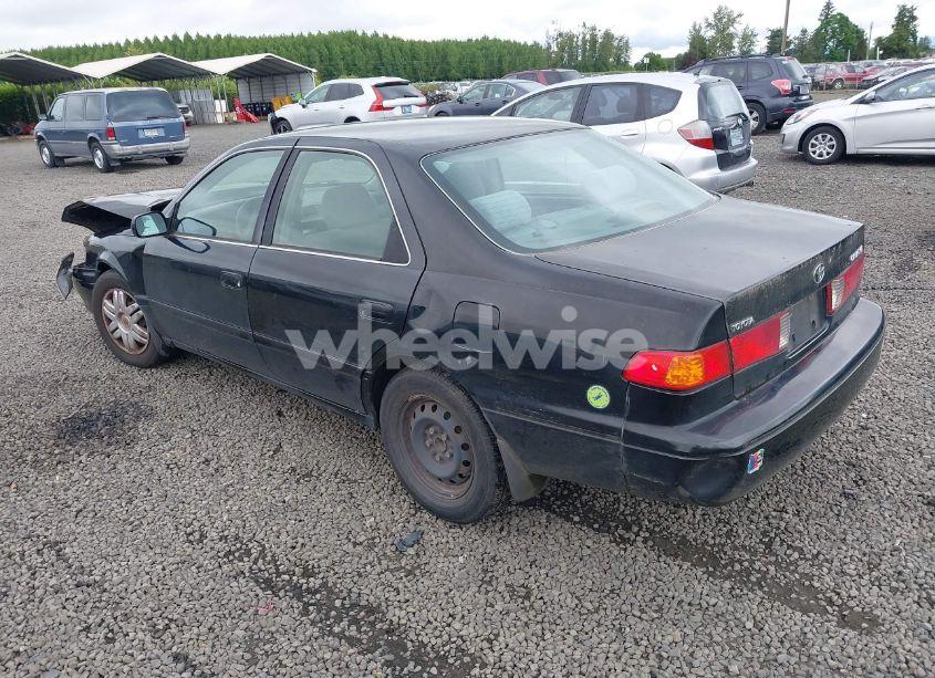 Photo 3 of 2000 Toyota Camry LE (VIN JT2BG22K7Y0449534)