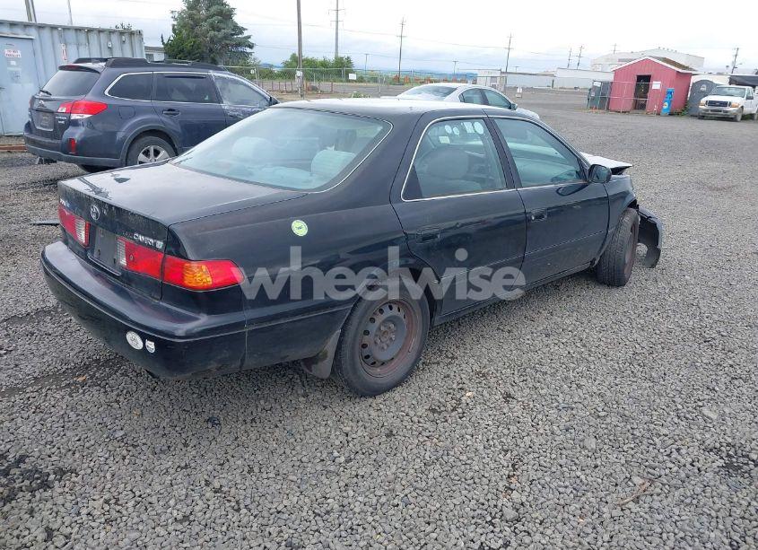 Photo 4 of 2000 Toyota Camry LE (VIN JT2BG22K7Y0449534)