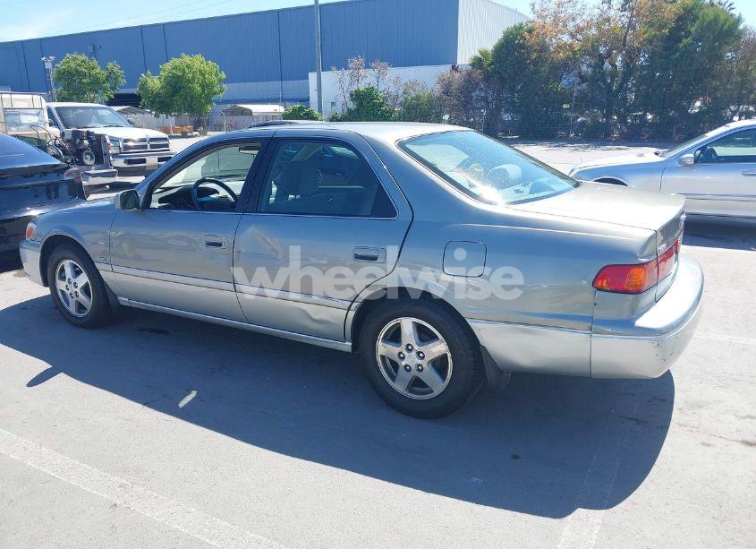 Photo 3 of 2001 Toyota Camry LE (VIN JT2BG22K810539653)